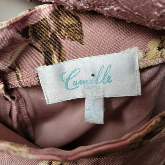 Camille La Vie 2-Piece Floral and Lace Elegant Shimmer Dress | Size 7 - Picture 4 of 13